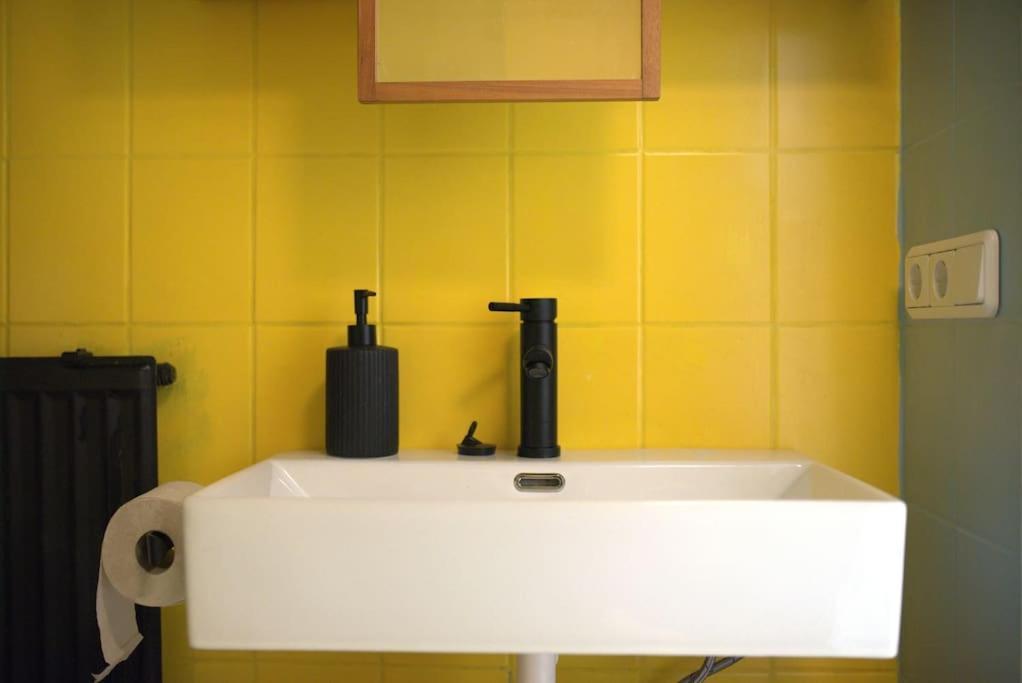 Gemuetliche Souterrain Wohnung Линебург Экстерьер фото